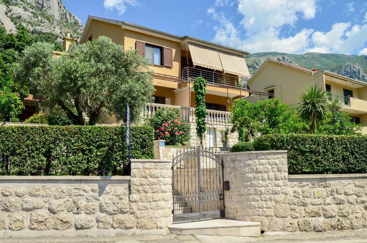 Apartmani Cetkovic Kotor Exterior photo